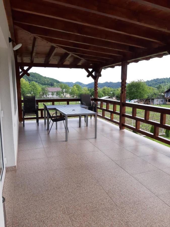 Casa Dumitru Hotel Cerasu Bagian luar foto