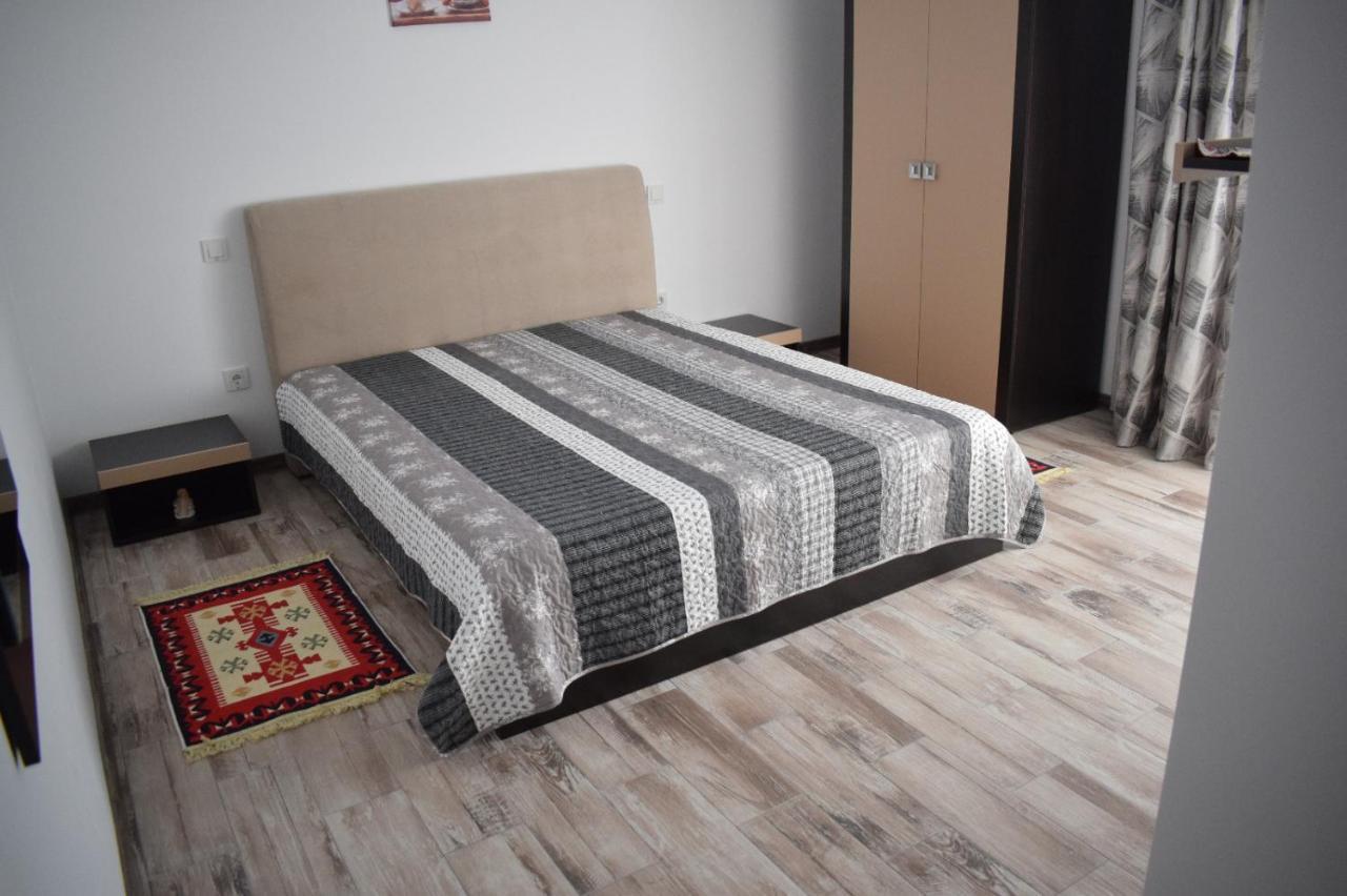 Casa Dumitru Hotel Cerasu Bagian luar foto