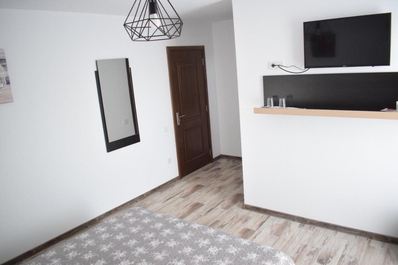 Casa Dumitru Hotel Cerasu Bagian luar foto