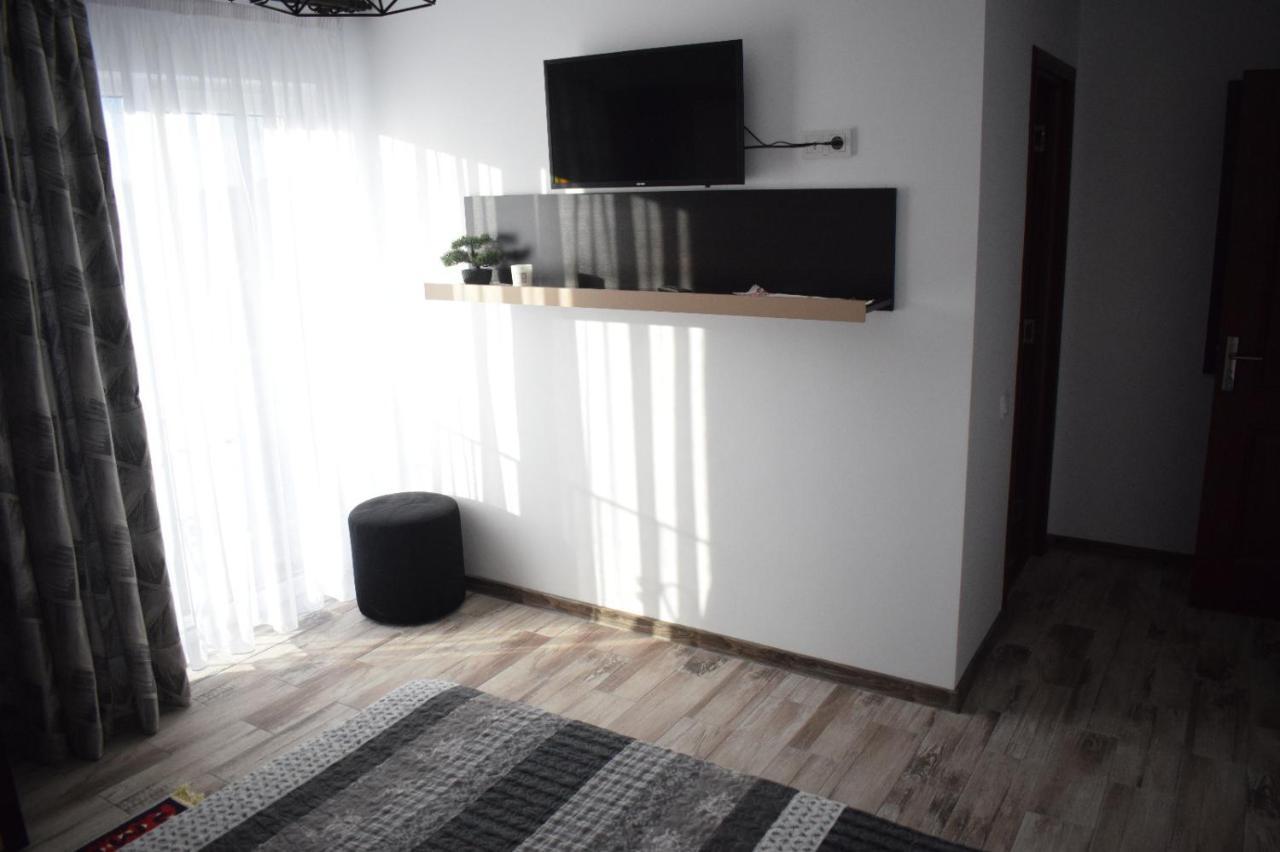Casa Dumitru Hotel Cerasu Bagian luar foto